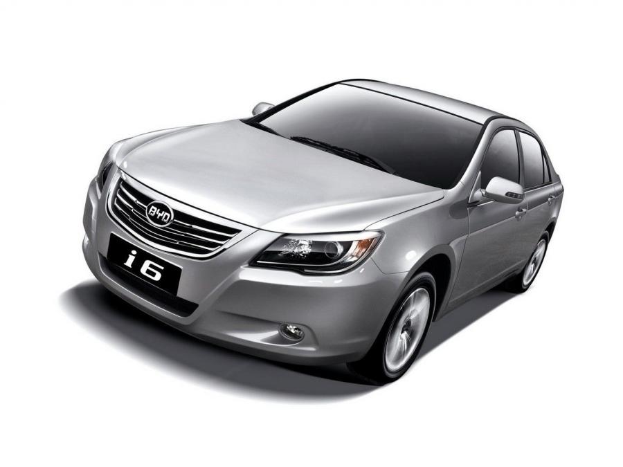  BYD i6 2010 года  (фото 1 из 4)